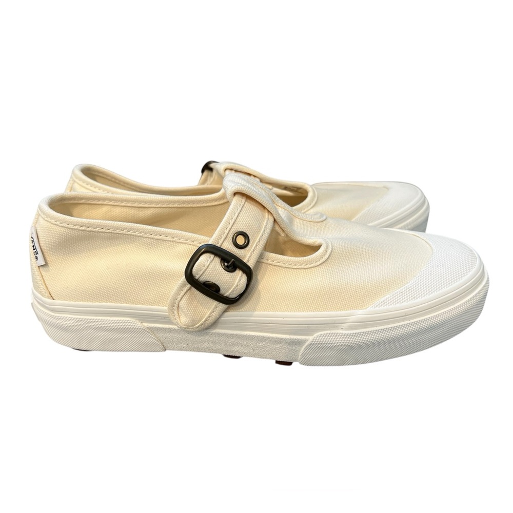 NWOB Vans Style 93 Mary Jane Cream Canvas Buckle Slip-On Sneakers Size 7